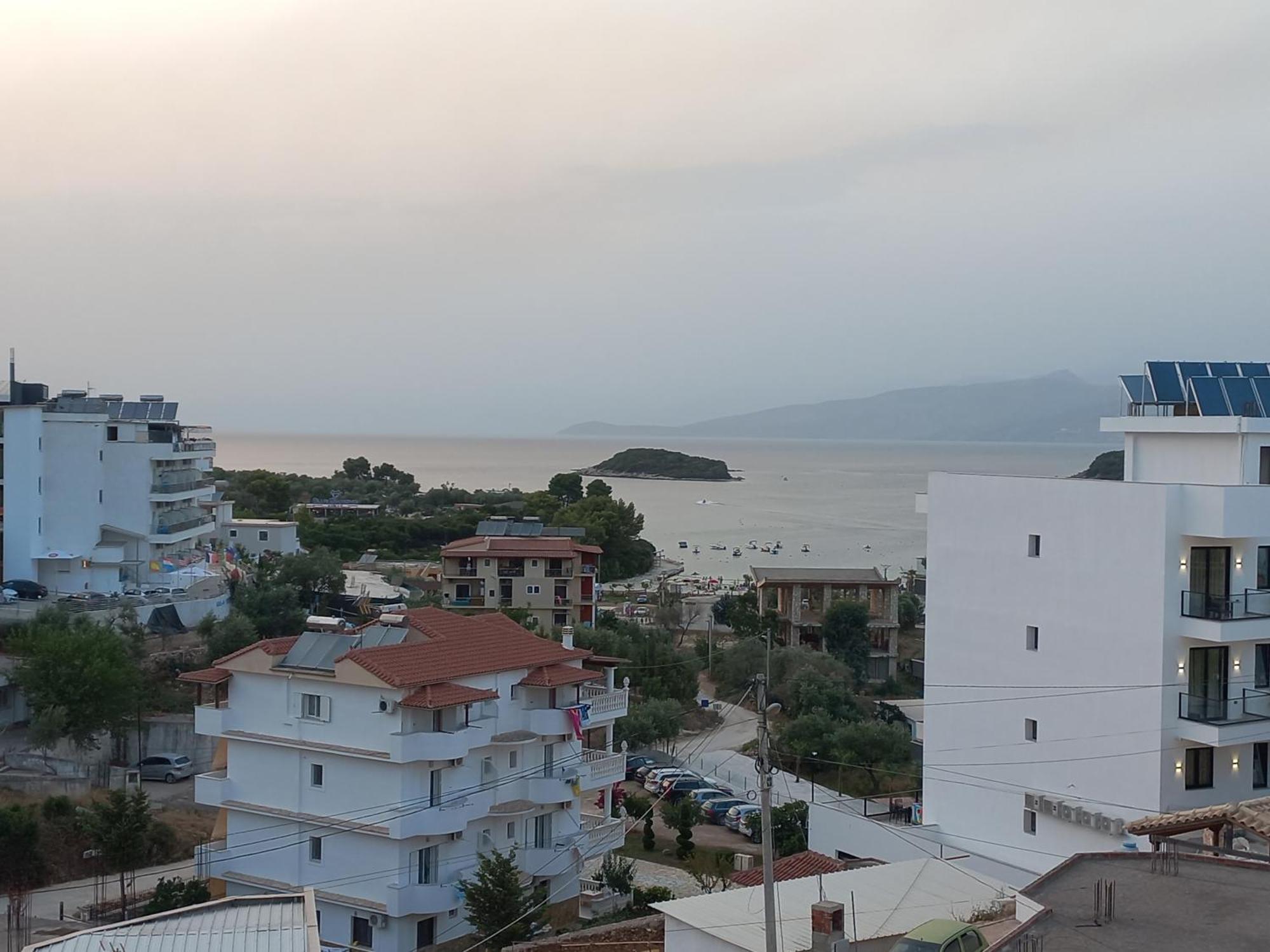 Villa Isufi Ksamil Exteriör bild
