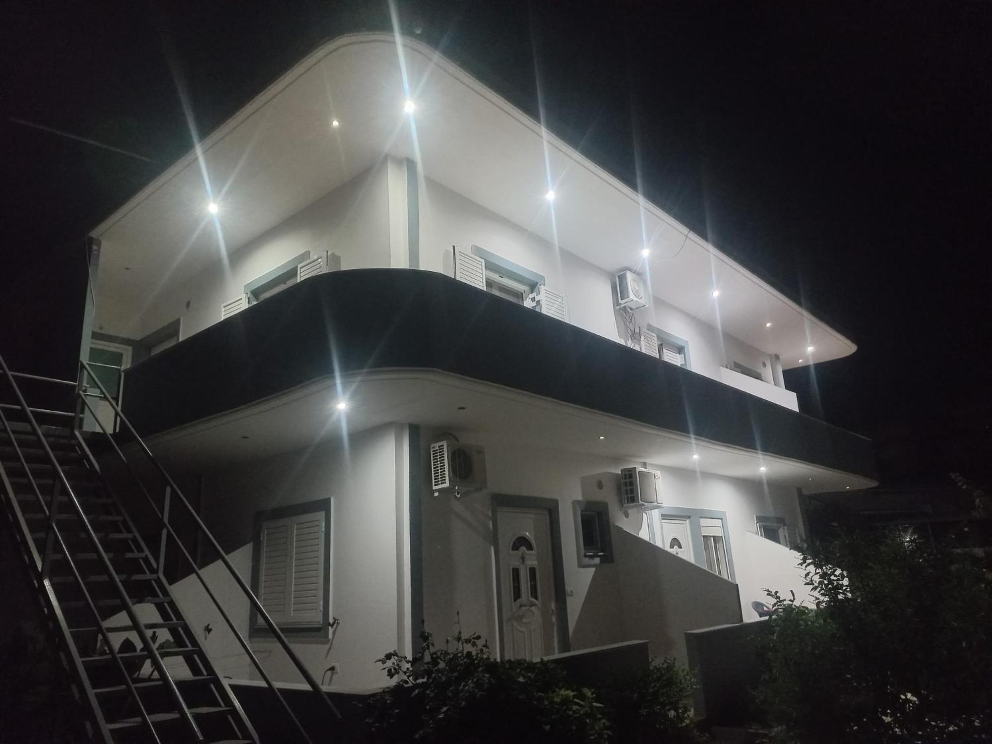 Villa Isufi Ksamil Exteriör bild