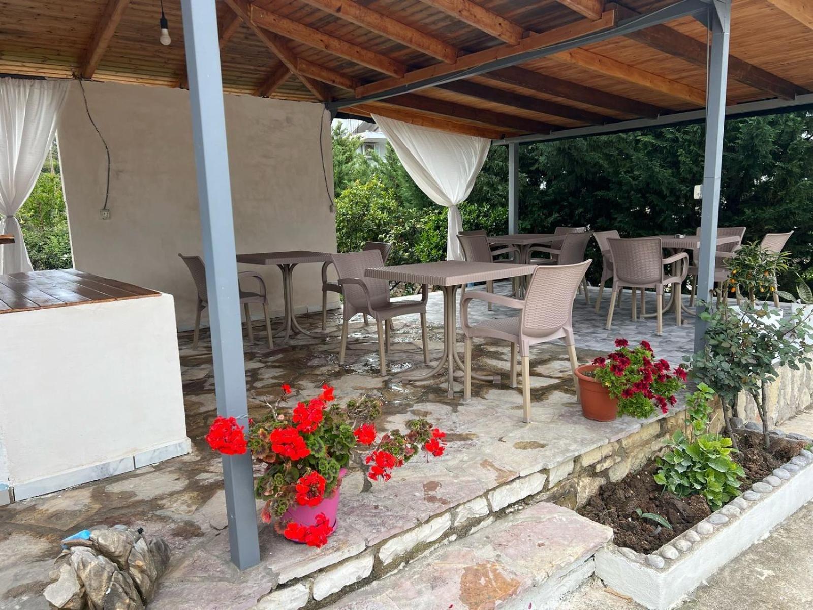 Villa Isufi Ksamil Exteriör bild