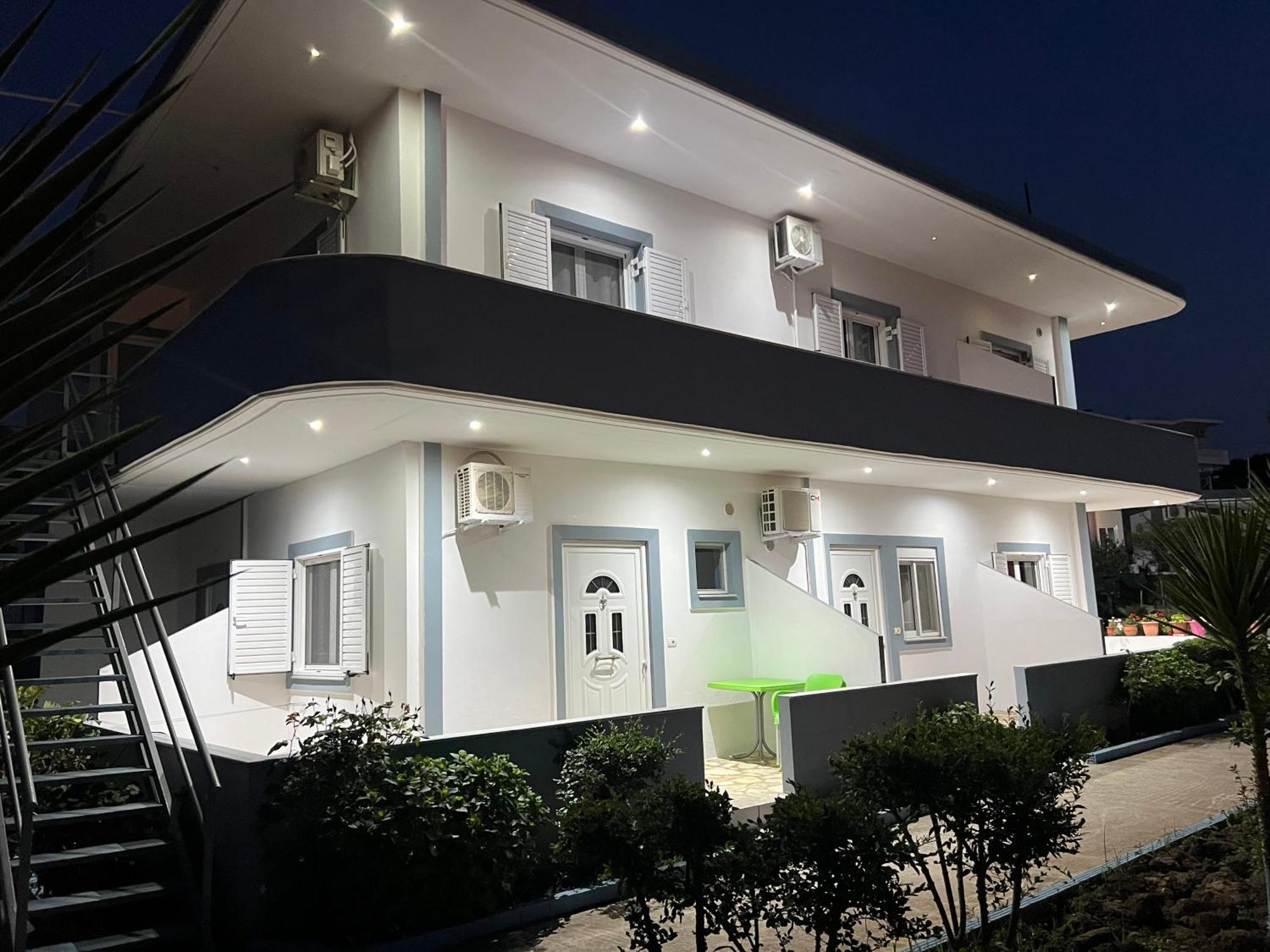 Villa Isufi Ksamil Exteriör bild